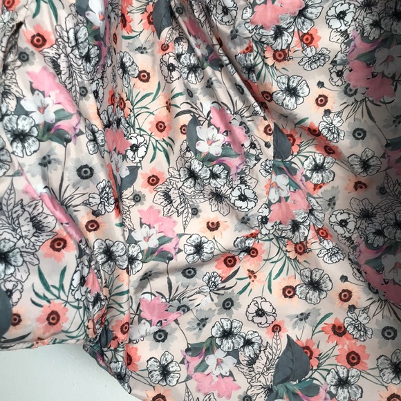 Anthropologie reversible floral puffer vest - Picture 3 of 5